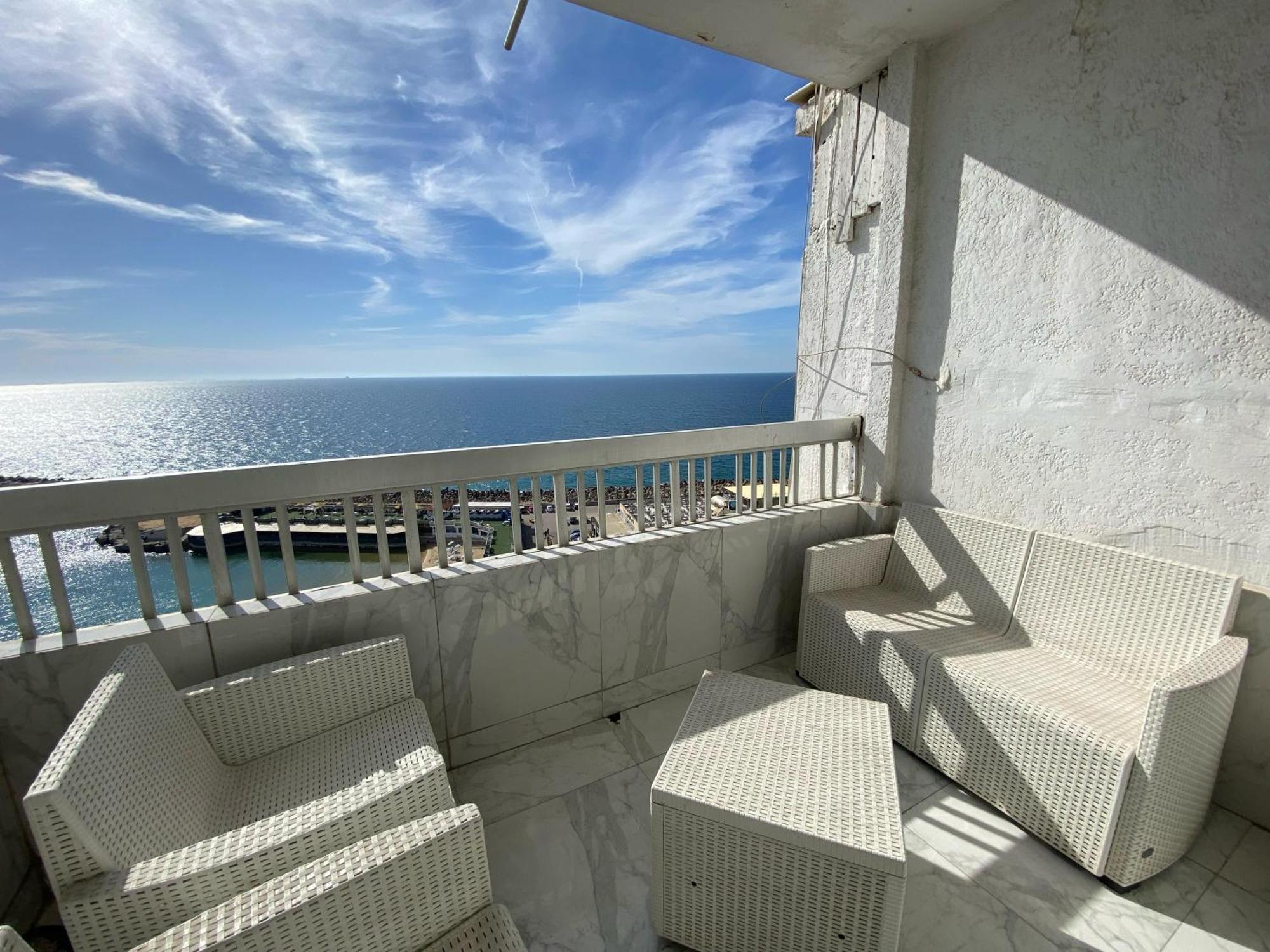 Sea View Apartament